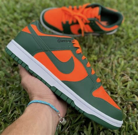 Green Dunks: Shoes & More 